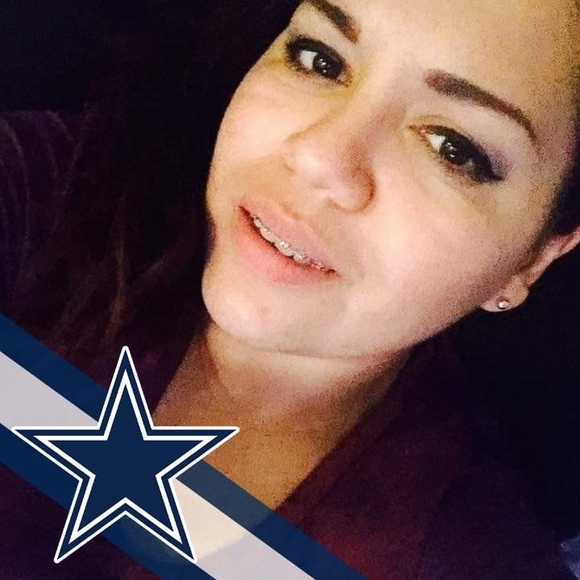 Meet your Posher, Xochitl - Picture 1 of 1